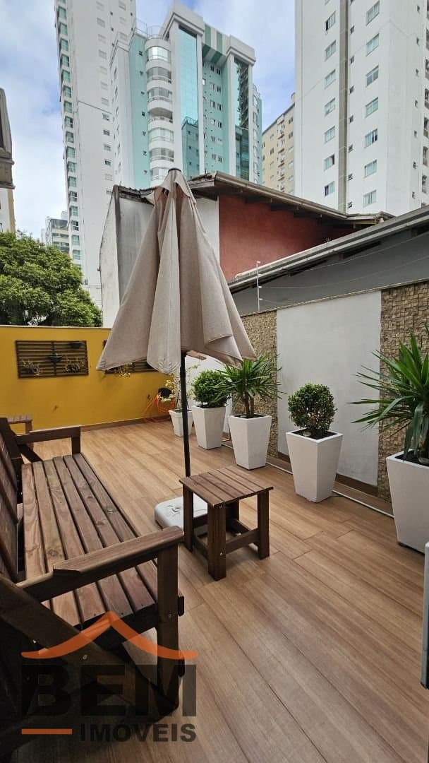 Apartamento para Venda com 2 quartos e 115m² no bairro Centro, em Balneário Camboriú