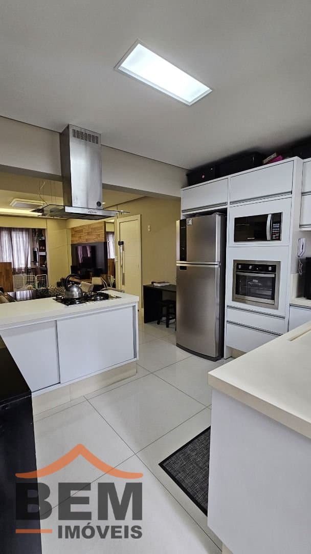 Apartamento para Venda com 2 quartos e 115m² no bairro Centro, em Balneário Camboriú