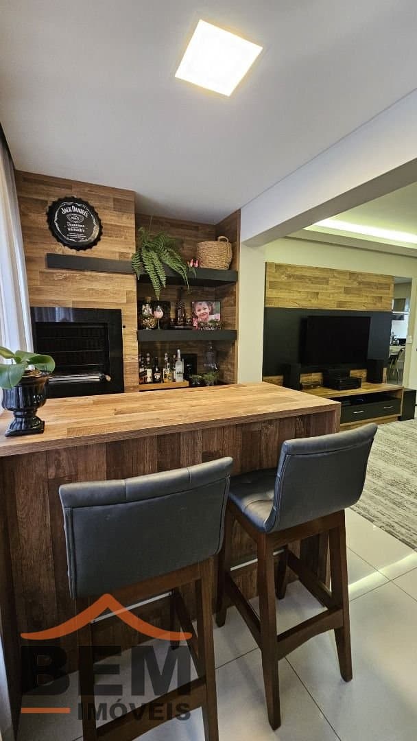 Apartamento para Venda com 2 quartos e 115m² no bairro Centro, em Balneário Camboriú