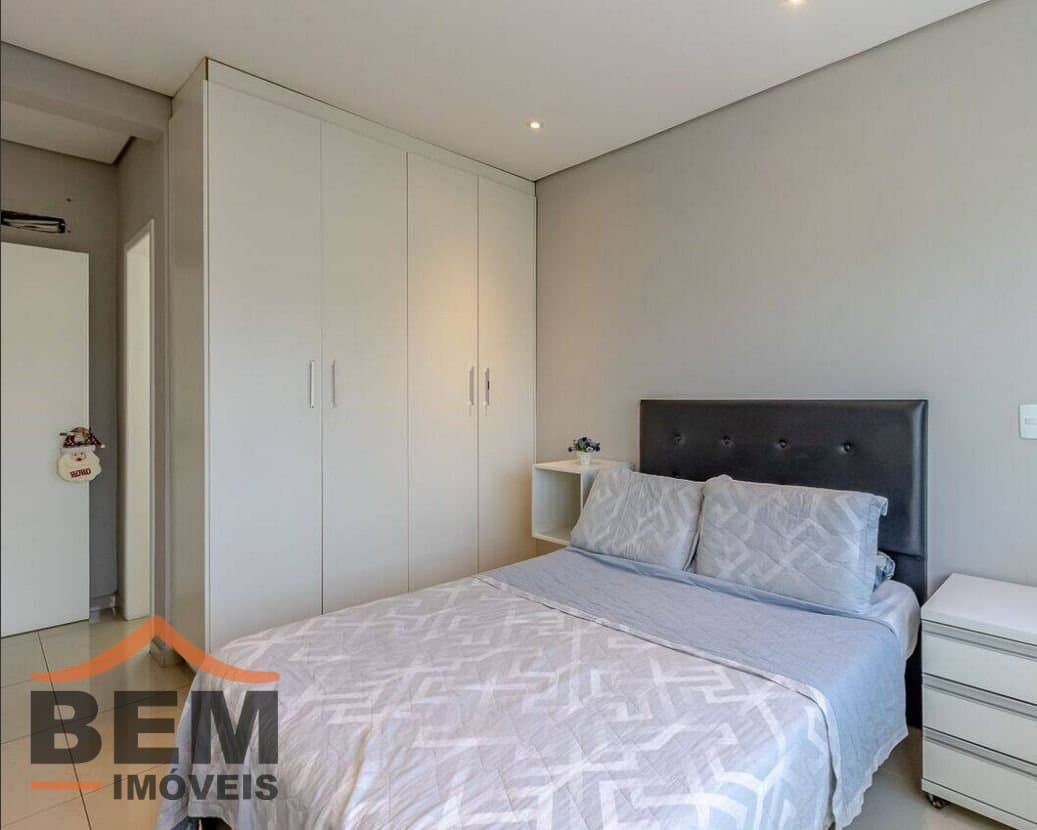 Apartamento para Venda com 3 quartos e 150m² no bairro Centro, em Balneário Camboriú