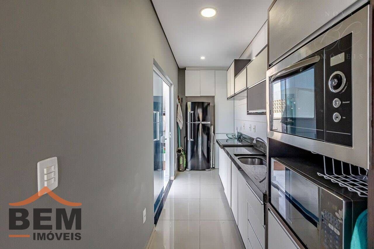 Apartamento para Venda com 3 quartos e 150m² no bairro Centro, em Balneário Camboriú