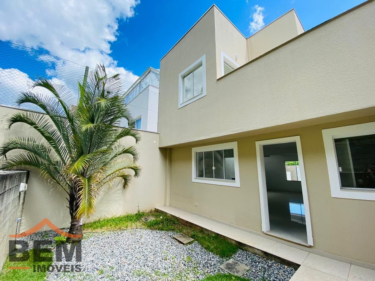 Casa para Venda com 3 quartos e 176m² no bairro Praia dos Amores, em Balneário Camboriú