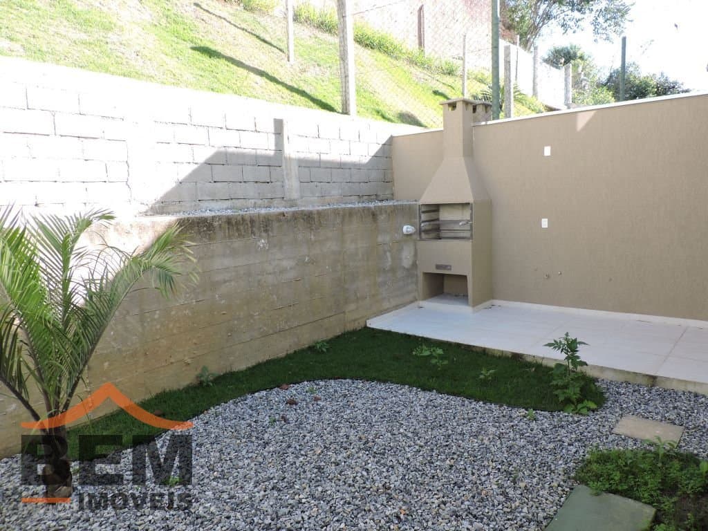 Casa para Venda com 3 quartos e 176m² no bairro Praia dos Amores, em Balneário Camboriú