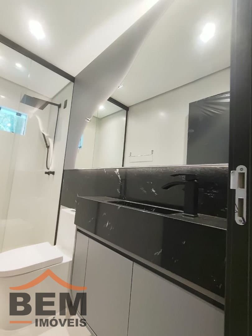 Apartamento para Venda com 3 quartos e 149m² no bairro Cabeçudas, em Itajaí