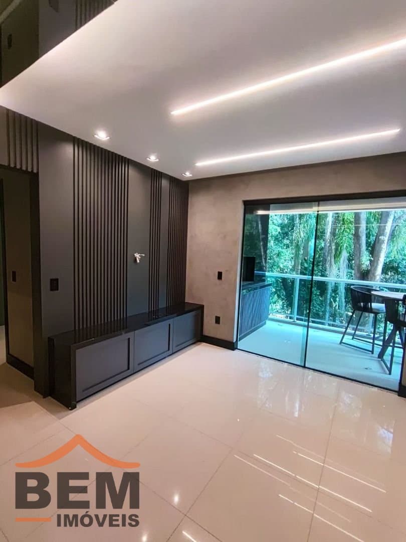 Apartamento para Venda com 3 quartos e 149m² no bairro Cabeçudas, em Itajaí