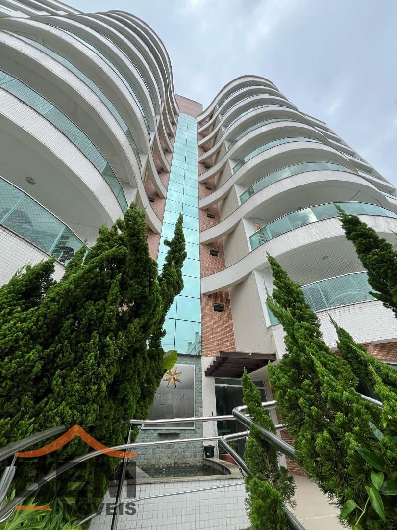 Apartamento para Venda com 5 quartos e 296m² no bairro Cabeçudas, em Itajaí