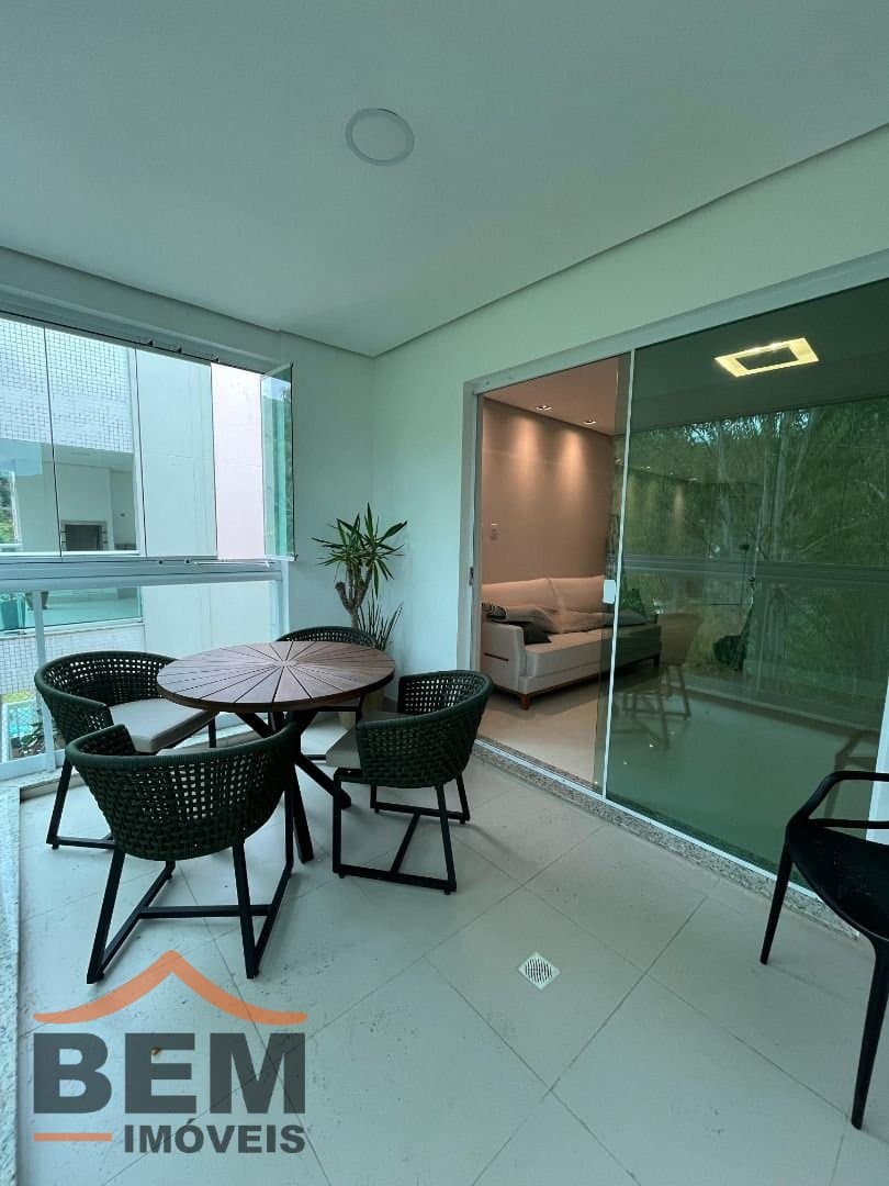 Apartamento para Venda com 5 quartos e 296m² no bairro Cabeçudas, em Itajaí
