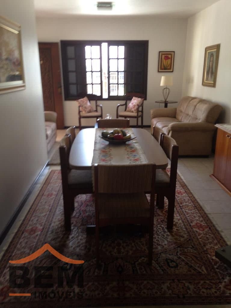 Casa para Venda com 3 quartos e 199m² no bairro Dom Bosco, em Itajaí