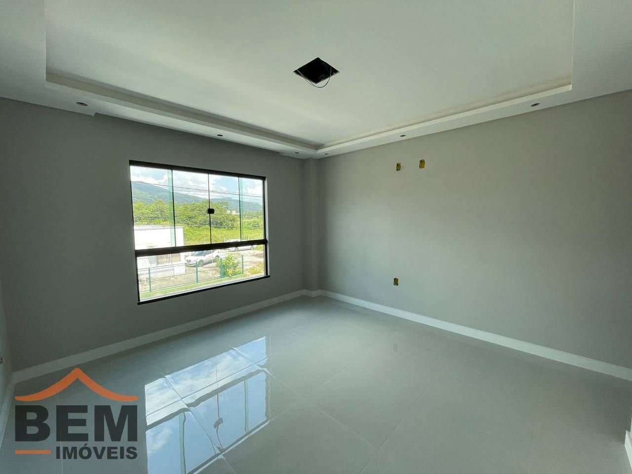 Casa para Venda com 2 quartos e 74m² no bairro Bairro Rio Pequeno, em Camboriú