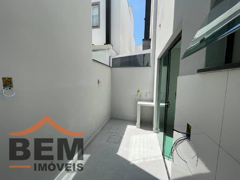 Casa para Venda com 2 quartos e 74m² no bairro Bairro Rio Pequeno, em Camboriú