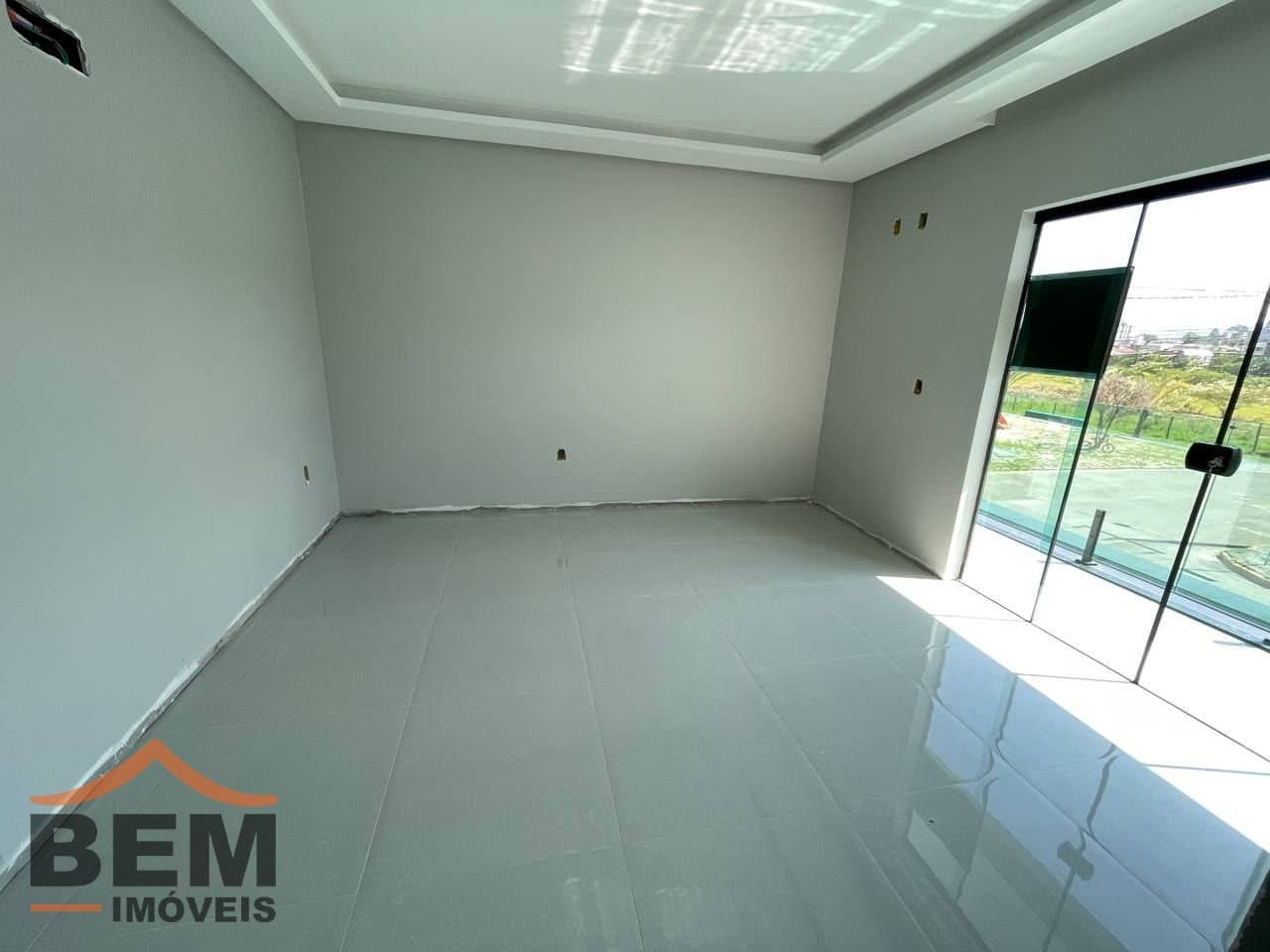 Casa para Venda com 3 quartos e 107m² no bairro Bairro Rio Pequeno, em Camboriú