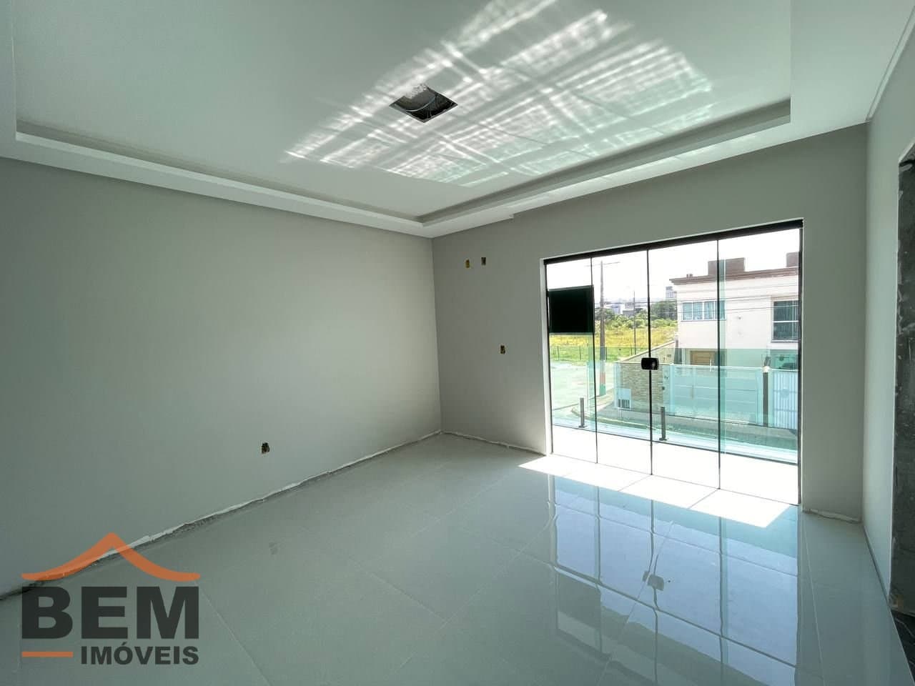 Casa para Venda com 3 quartos e 107m² no bairro Bairro Rio Pequeno, em Camboriú