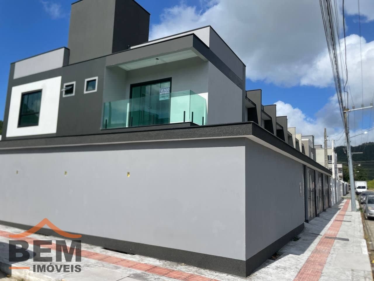 Casa para Venda com 3 quartos e 107m² no bairro Bairro Rio Pequeno, em Camboriú