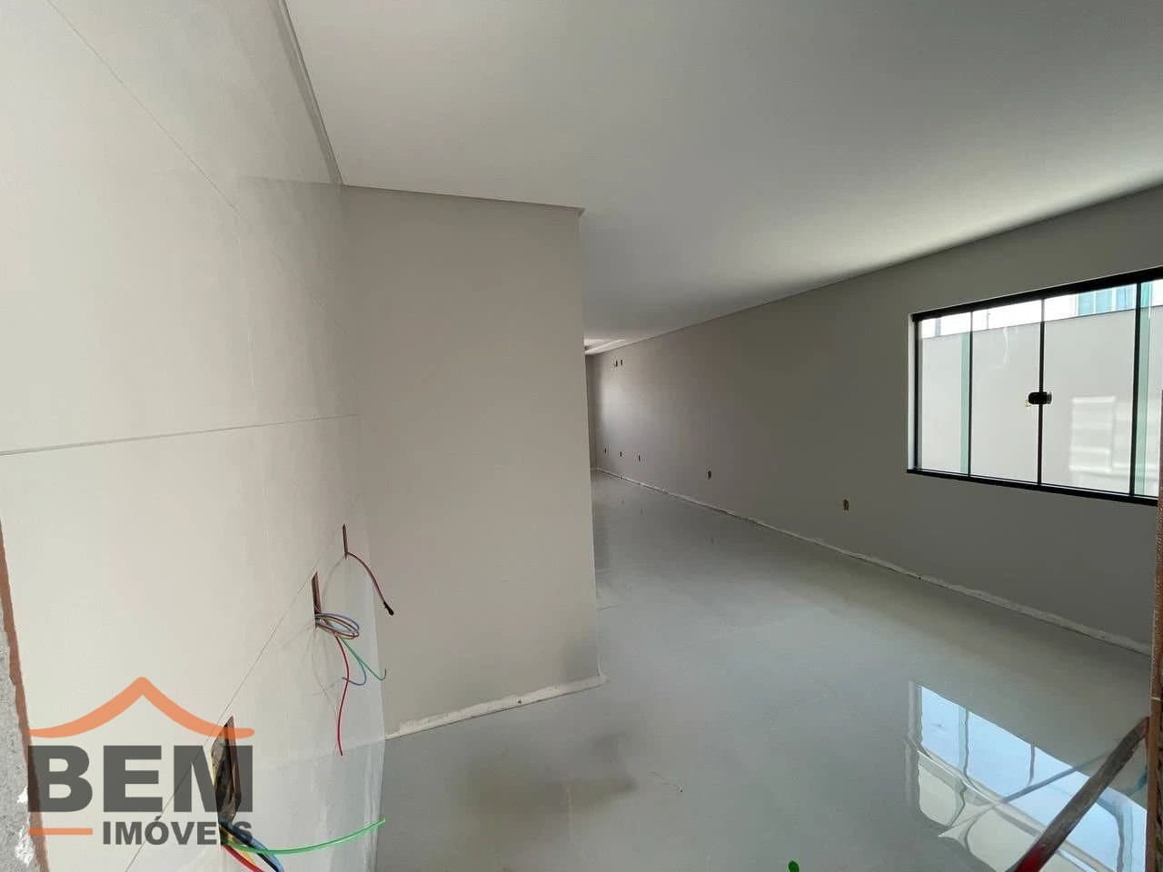 Casa para Venda com 3 quartos e 107m² no bairro Bairro Rio Pequeno, em Camboriú