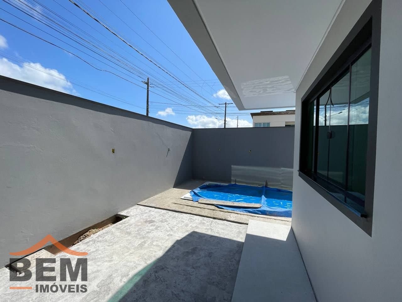 Casa para Venda com 3 quartos e 107m² no bairro Bairro Rio Pequeno, em Camboriú