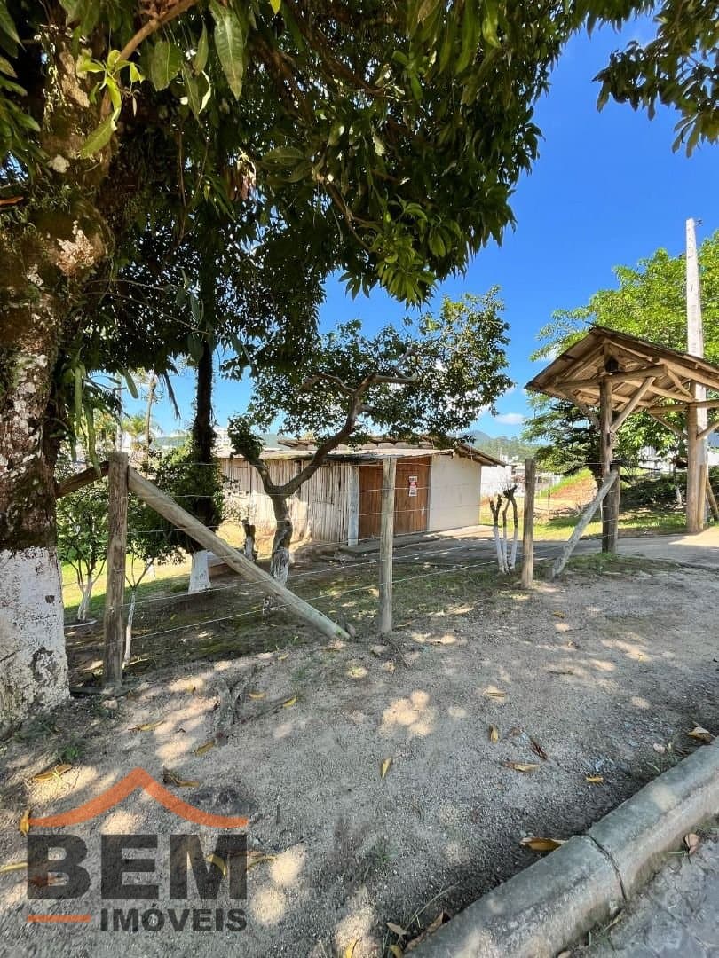 Terreno para Venda no bairro Cedro, em Camboriú