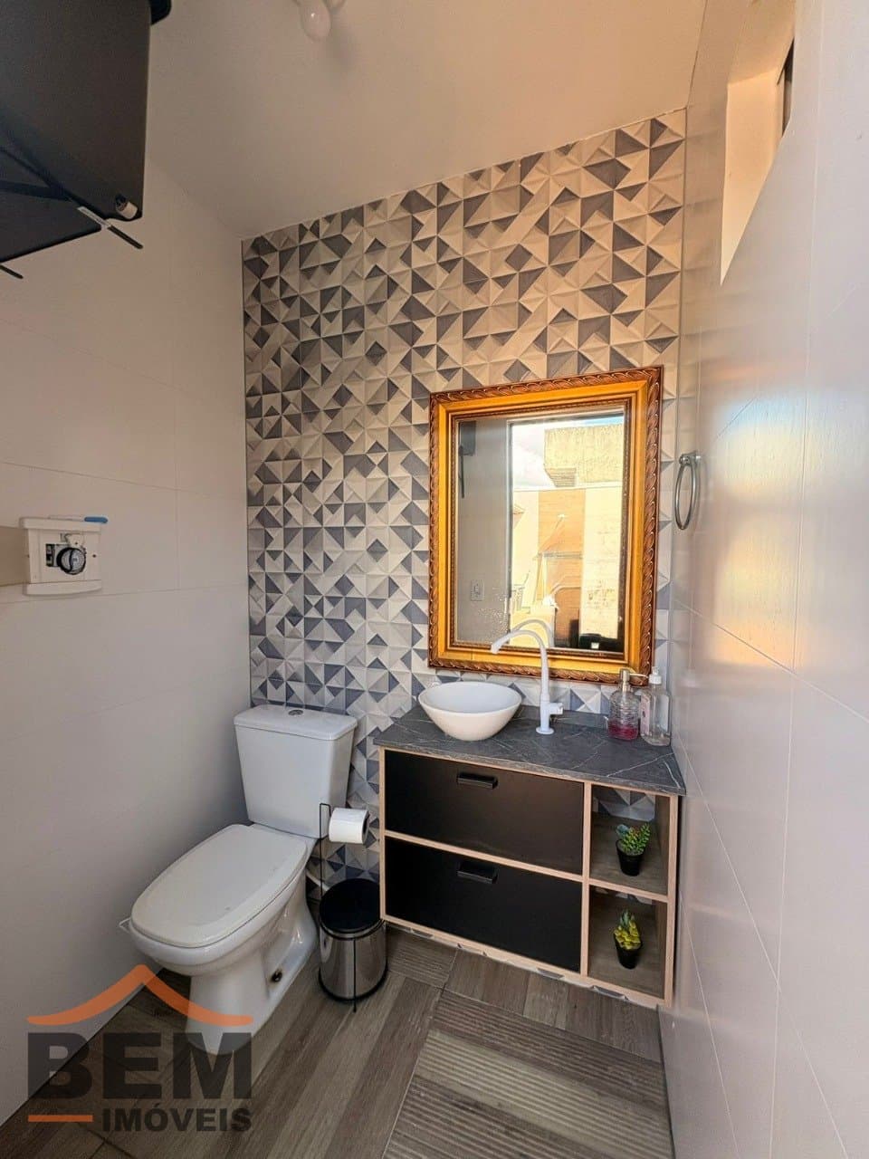 Casa para Venda com 2 quartos e 140m² no bairro Espinheiros, em Itajaí