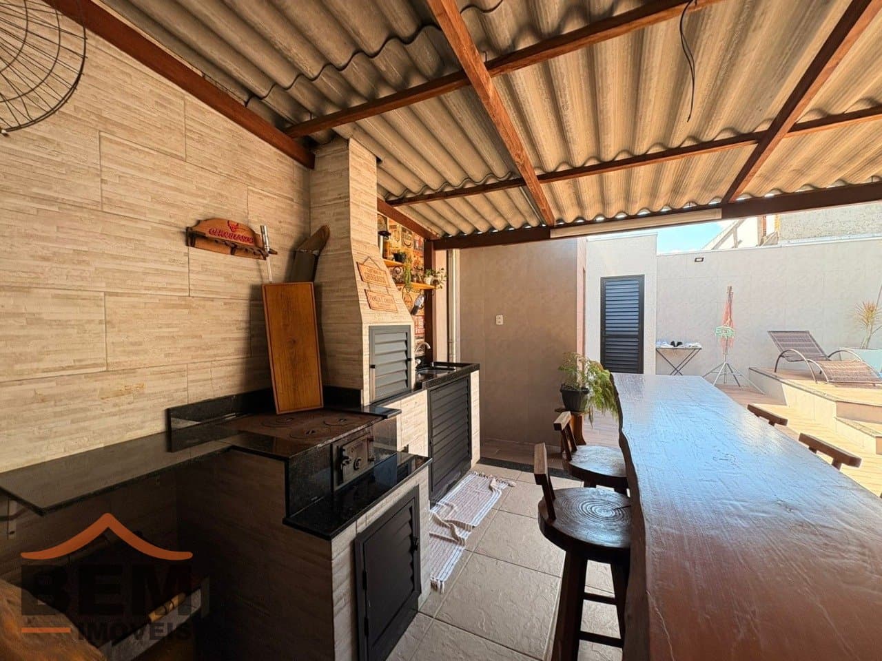 Casa para Venda com 2 quartos e 140m² no bairro Espinheiros, em Itajaí