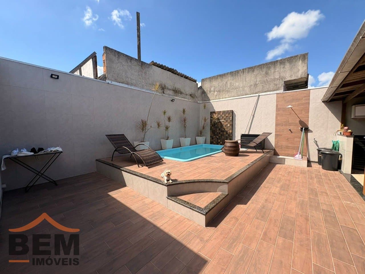 Casa para Venda com 2 quartos e 140m² no bairro Espinheiros, em Itajaí