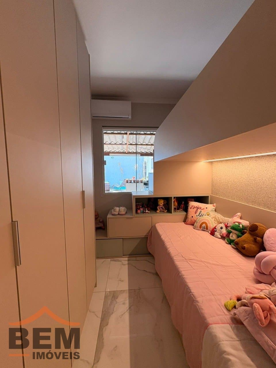 Casa para Venda com 2 quartos e 140m² no bairro Espinheiros, em Itajaí