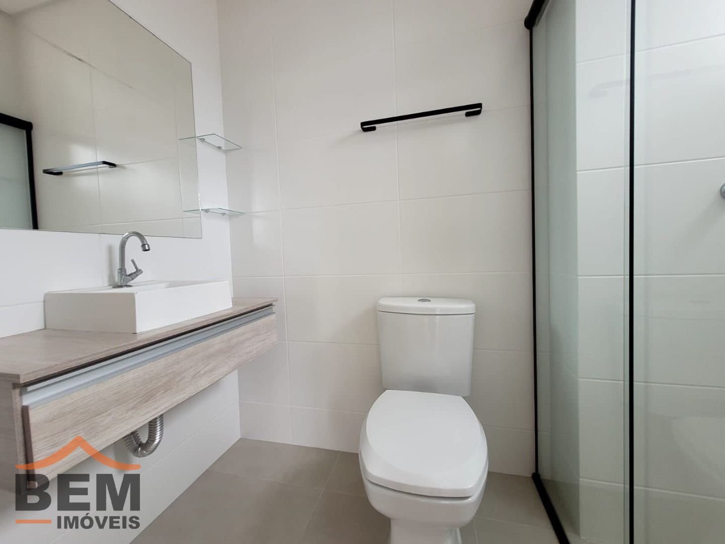 Apartamento com 2 quartos e 74m² no bairro Fazenda, em Itajaí