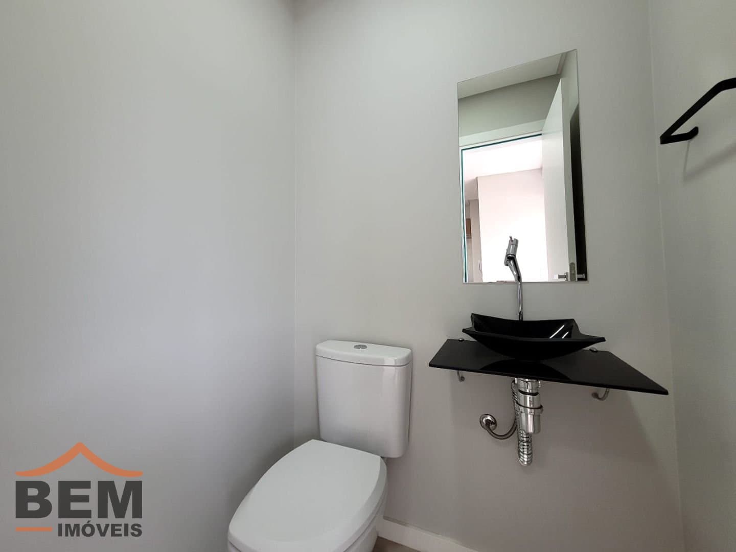 Apartamento com 2 quartos e 74m² no bairro Fazenda, em Itajaí