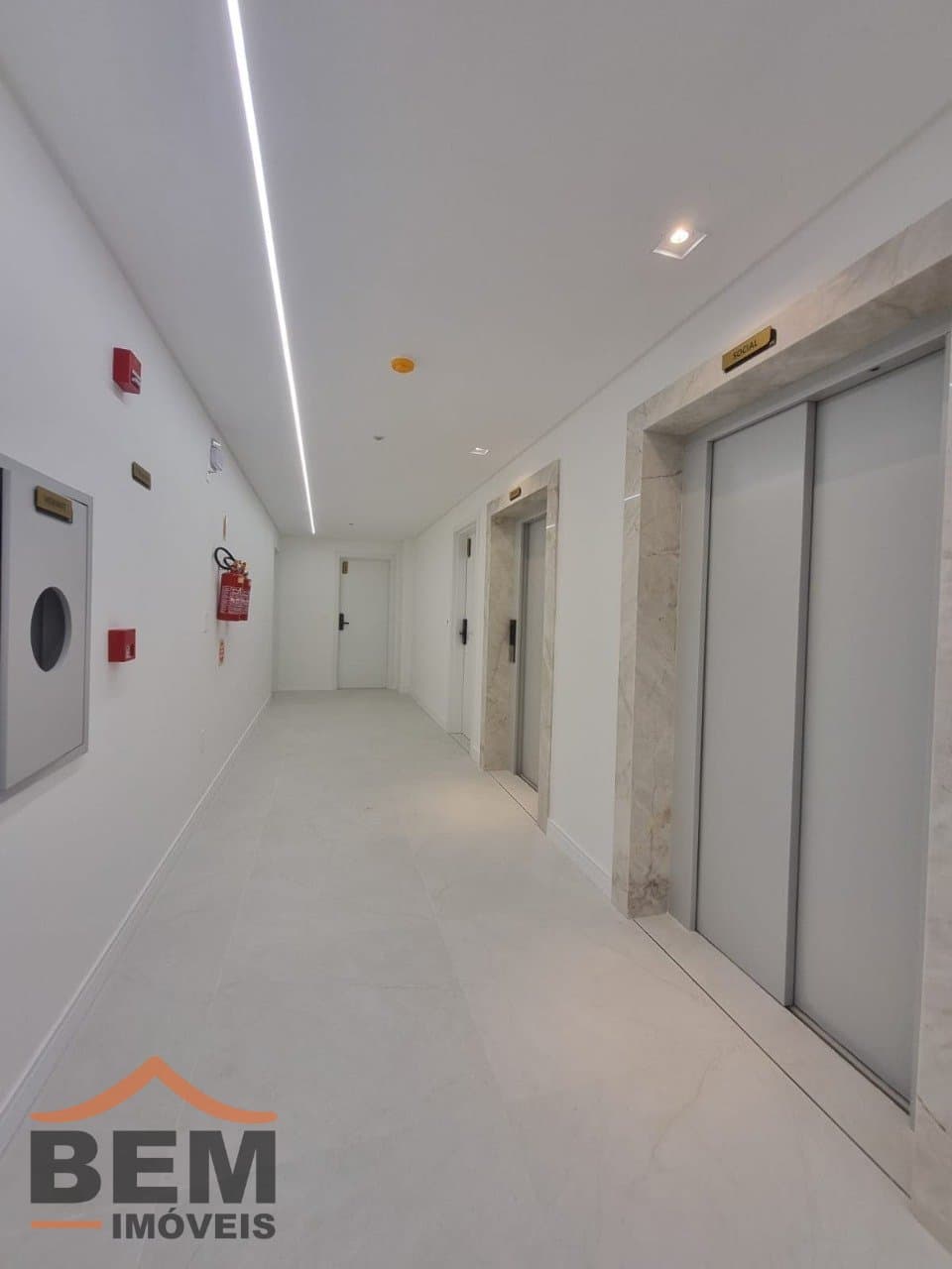 Apartamento para Venda com 2 quartos e 69m² no bairro Centro, em Navegantes