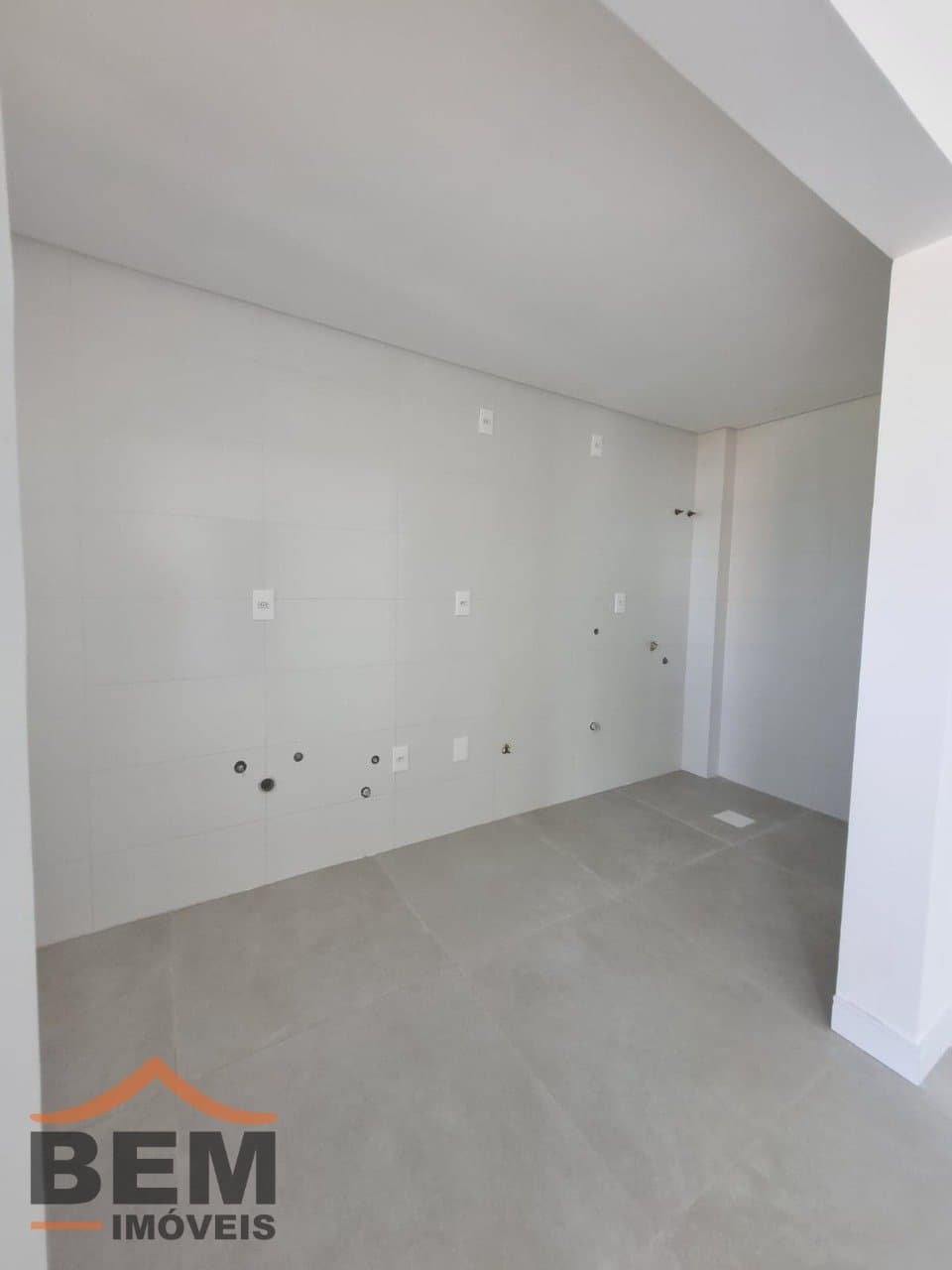 Apartamento para Venda com 2 quartos e 69m² no bairro Centro, em Navegantes