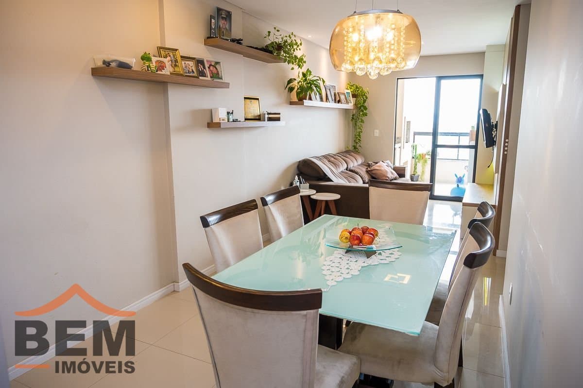 Apartamento para Venda com 2 quartos e 74m² no bairro São Judas, em Itajaí