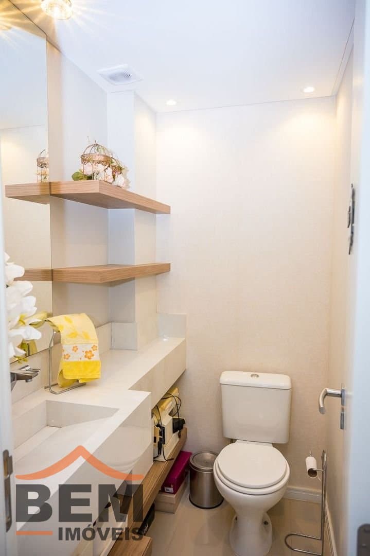 Apartamento para Venda com 2 quartos e 74m² no bairro São Judas, em Itajaí