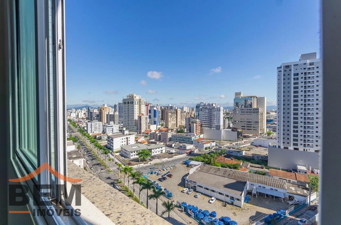 Apartamento para Venda com 4 quartos e 165m² no bairro Fazenda, em Itajaí