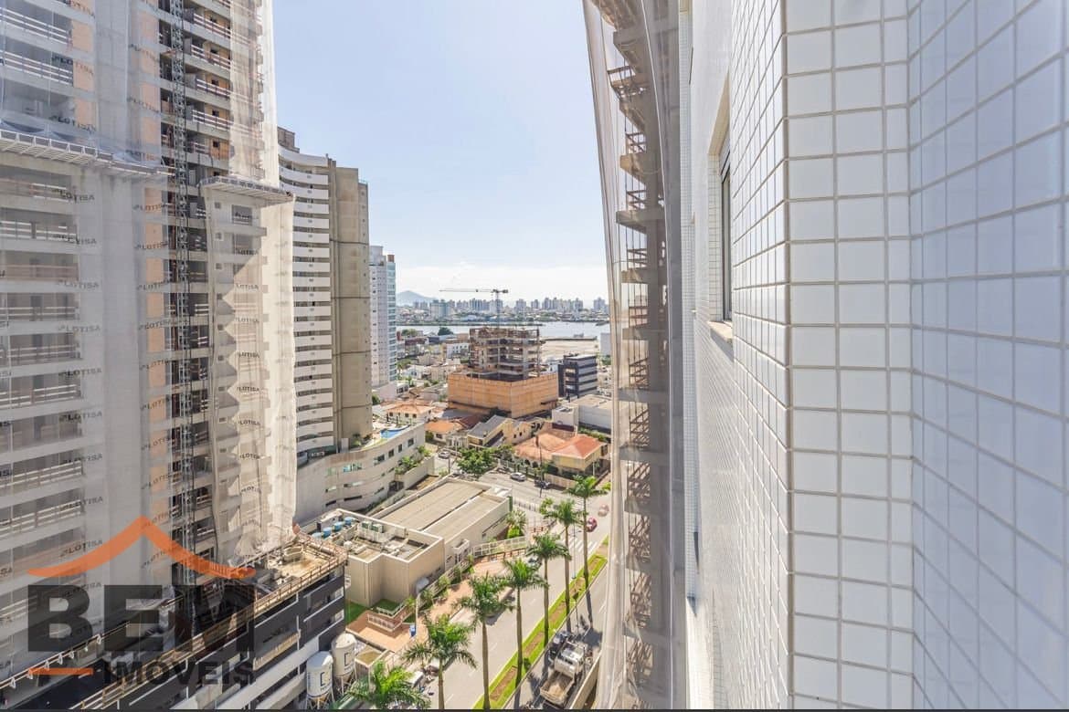 Apartamento para Venda com 4 quartos e 165m² no bairro Fazenda, em Itajaí