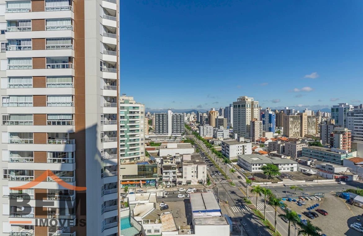 Apartamento para Venda com 4 quartos e 165m² no bairro Fazenda, em Itajaí