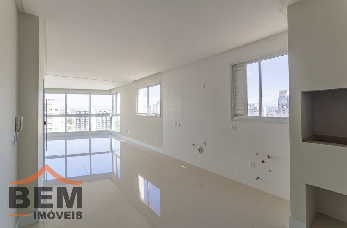 Apartamento para Venda com 4 quartos e 165m² no bairro Fazenda, em Itajaí