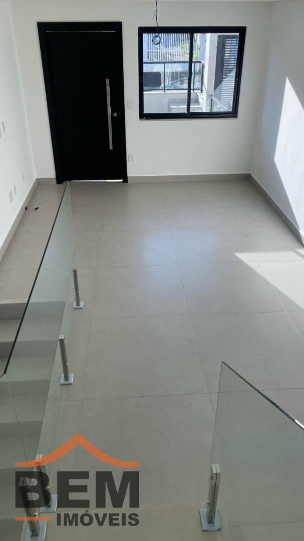 Casa para Venda com 3 quartos e 238m² no bairro Ariribá, em Balneário Camboriú