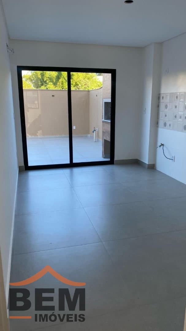 Casa para Venda com 3 quartos e 238m² no bairro Ariribá, em Balneário Camboriú
