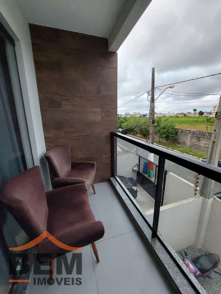 Casa para Venda com 2 quartos e 75m² no bairro Santa Regina, em Camboriú