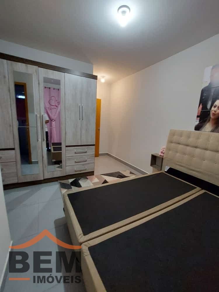 Casa para Venda com 2 quartos e 75m² no bairro Santa Regina, em Camboriú