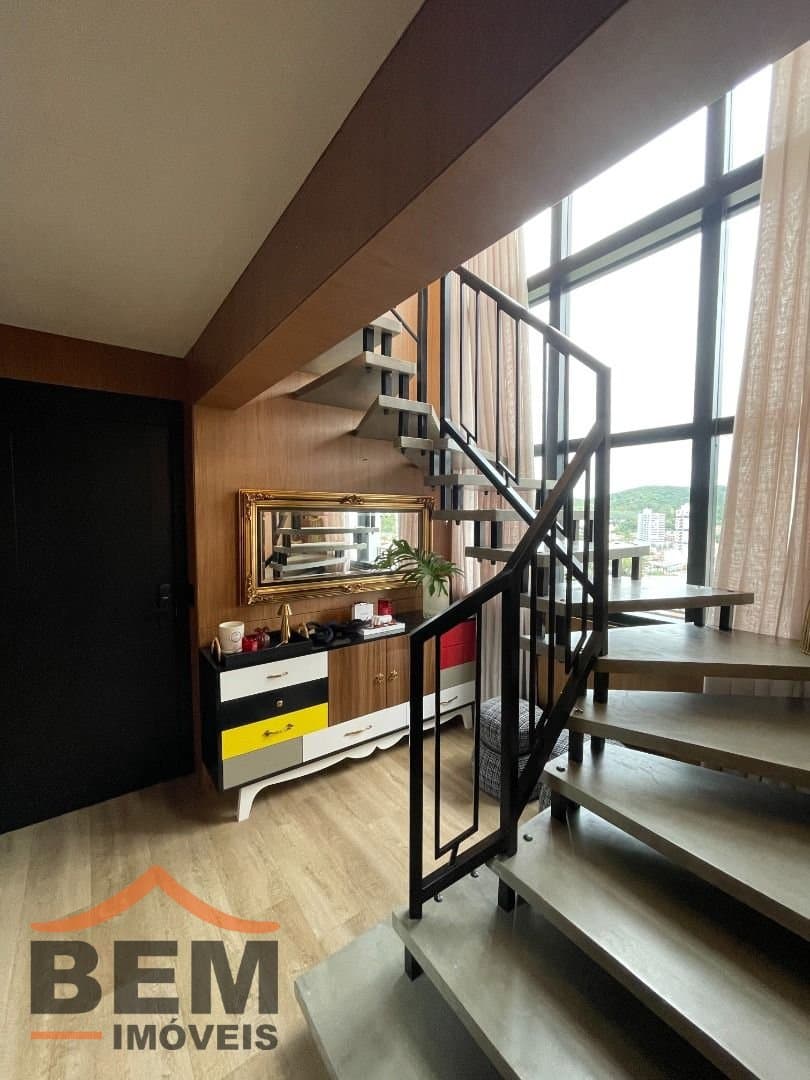 Apartamento para Venda com 3 quartos e 177m² no bairro Fazenda, em Itajaí