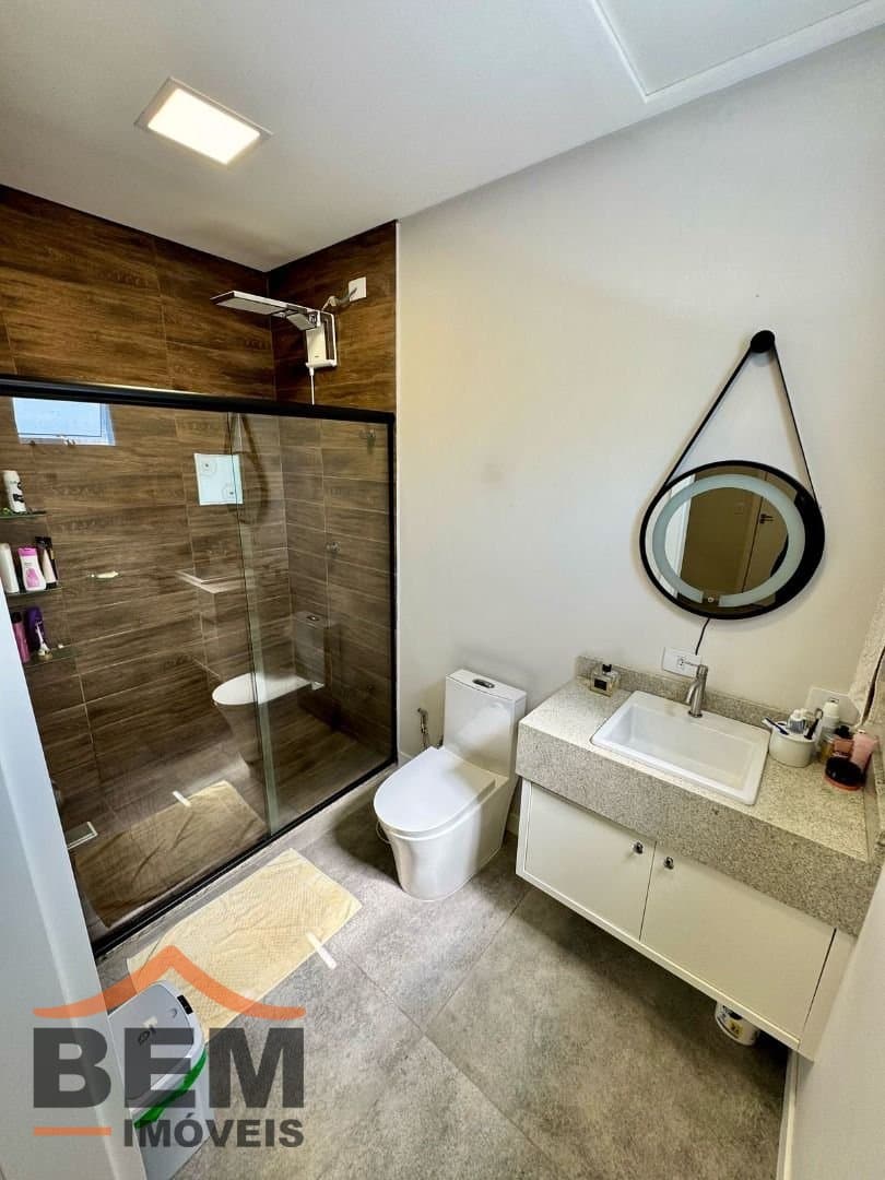 Casa para Venda com 2 quartos e 167m² no bairro Bairro Rio Pequeno, em Camboriú