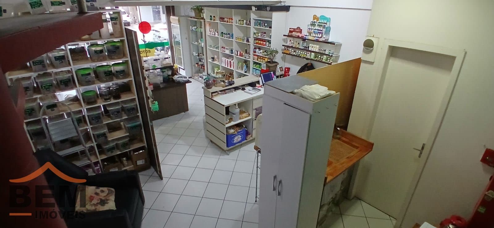 Ponto Comercial para Venda com 67m² no bairro Centro, em Camboriú