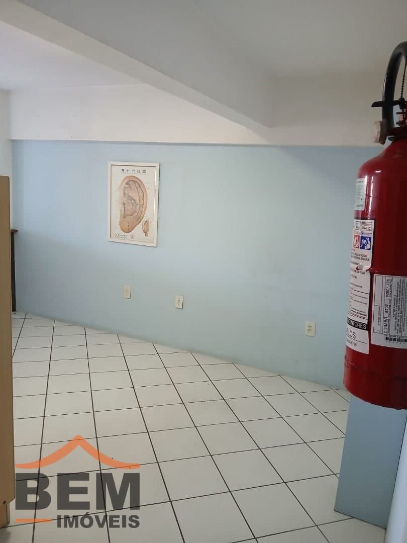 Ponto Comercial para Venda com 67m² no bairro Centro, em Camboriú