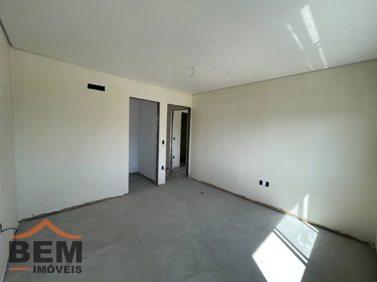 Apartamento para Venda com 2 quartos e 75m² no bairro São Francisco de Assis, em Camboriú