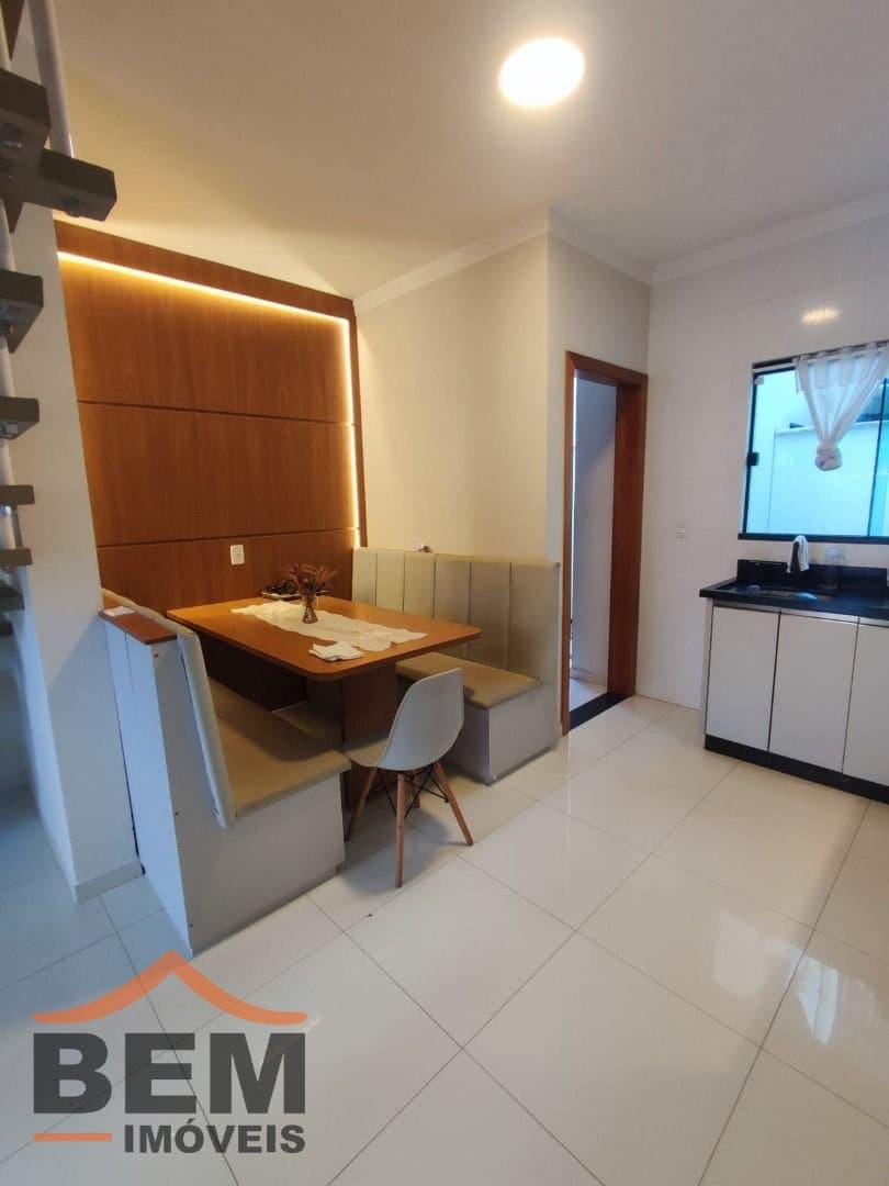 Casa para Venda com 2 quartos e 84m² no bairro Bairro Rio Pequeno, em Camboriú
