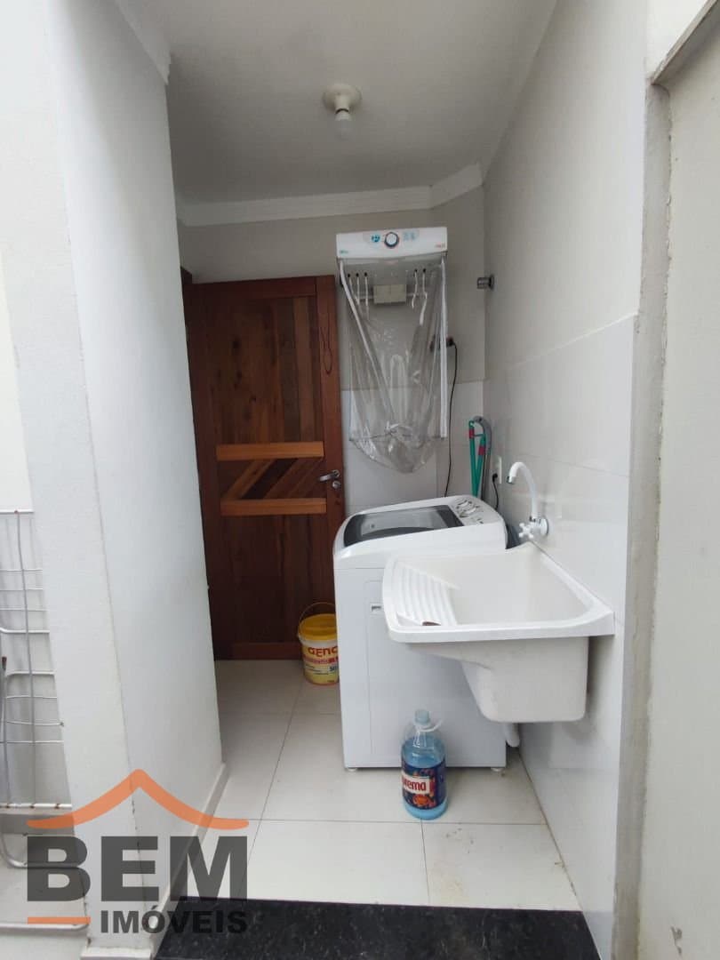 Casa para Venda com 2 quartos e 84m² no bairro Bairro Rio Pequeno, em Camboriú