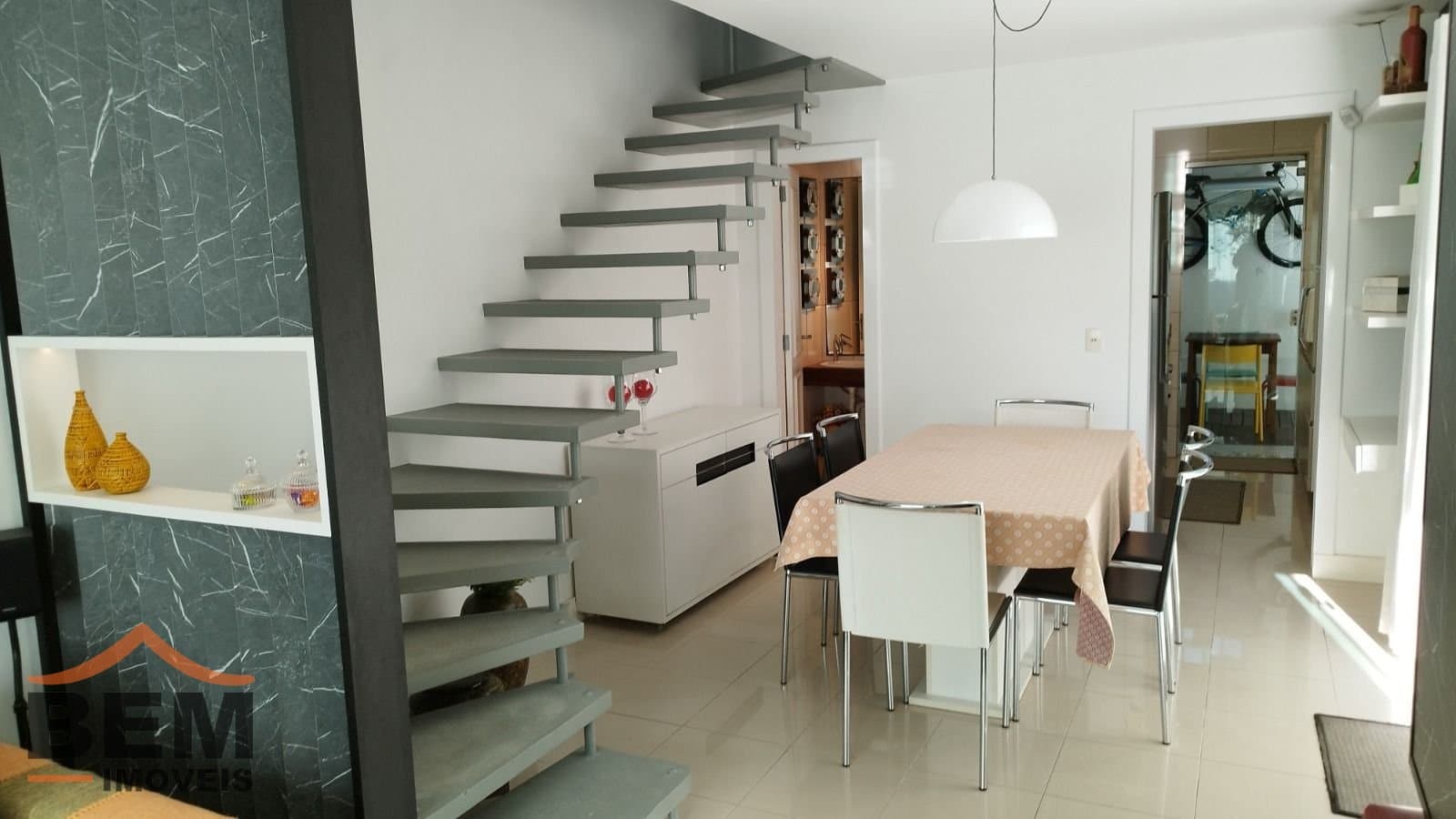 Casa para Venda com 3 quartos e 145m² no bairro Centro, em Balneário Camboriú