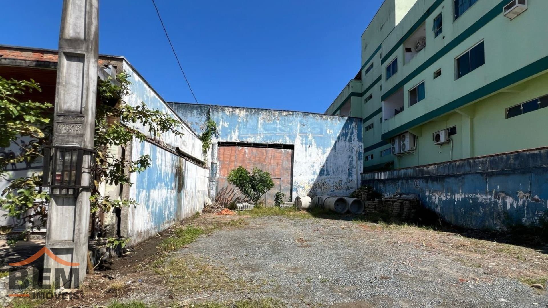 Galpão para Venda com 1890m² no bairro São Vicente, em Itajaí