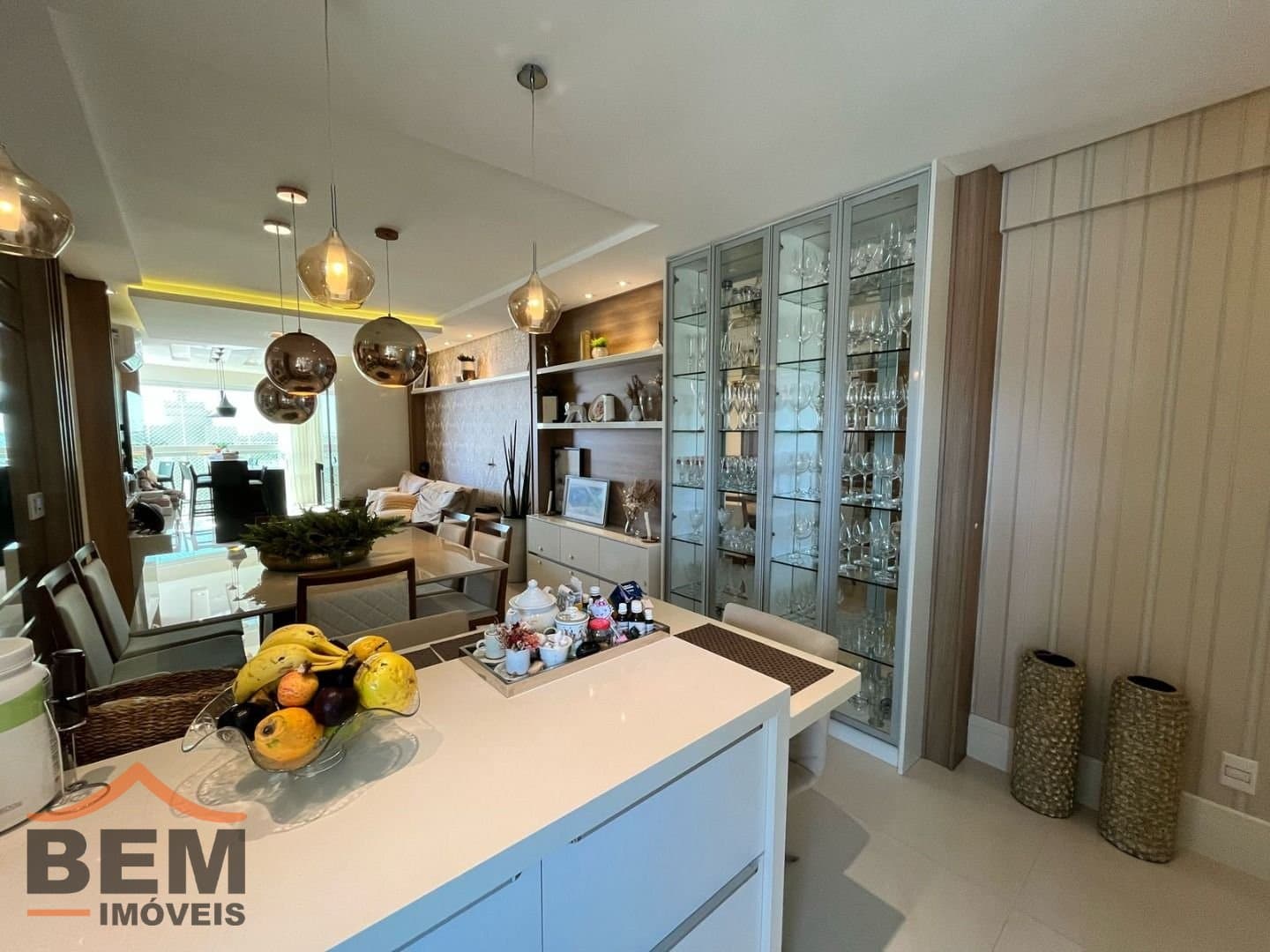 Apartamento para Venda com 3 quartos e 150m² no bairro Praia Brava, em Itajaí