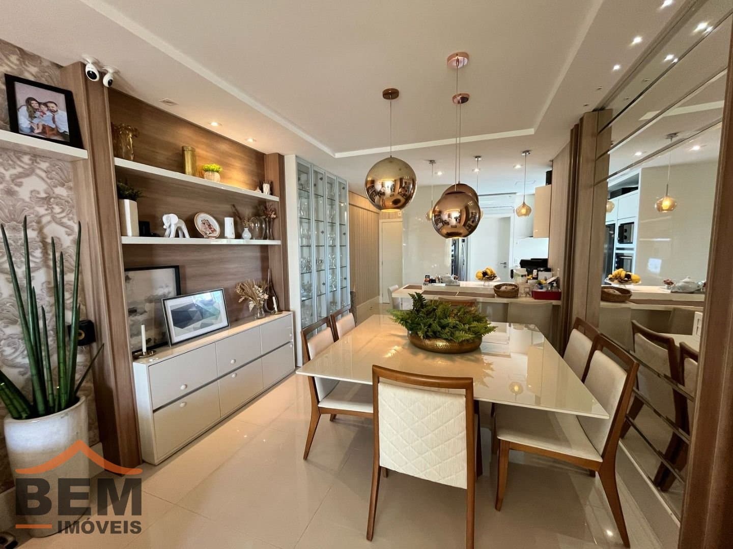 Apartamento para Venda com 3 quartos e 150m² no bairro Praia Brava, em Itajaí