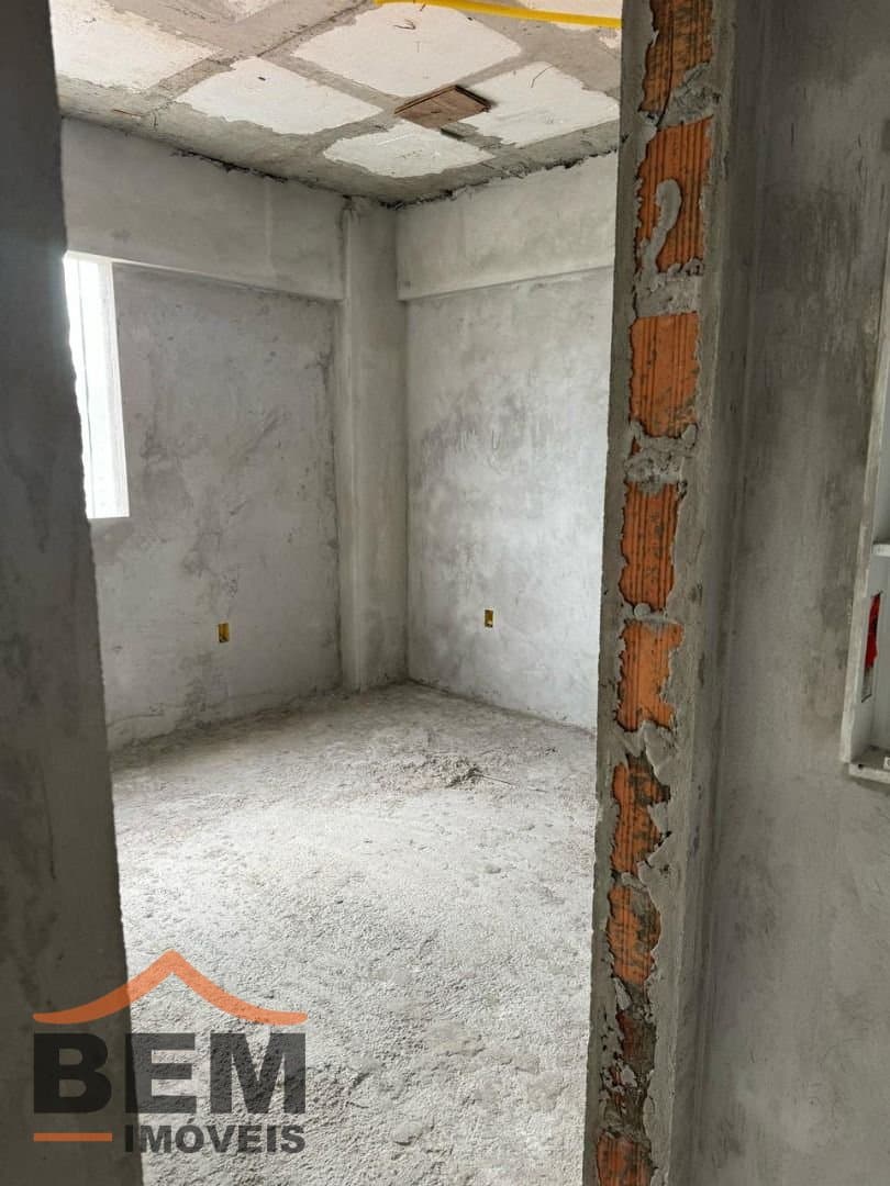 Apartamento para Venda com 2 quartos e 65m² no bairro Tabuleiro, em Camboriú